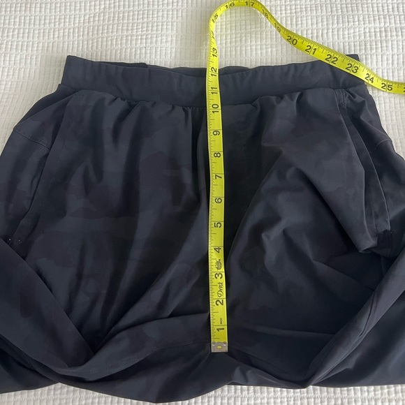 lululemon Camo surge joggers size medium style m5aa6s - Picture 7 of 12